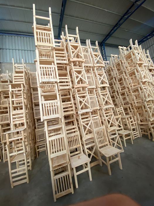 Stock de sillas Shopping de Muebles